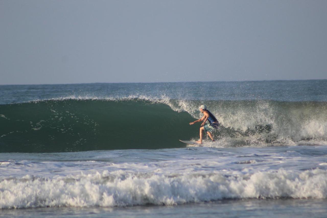 Hostal Puerto Engabao "El Surf Shelter" Bagian luar foto